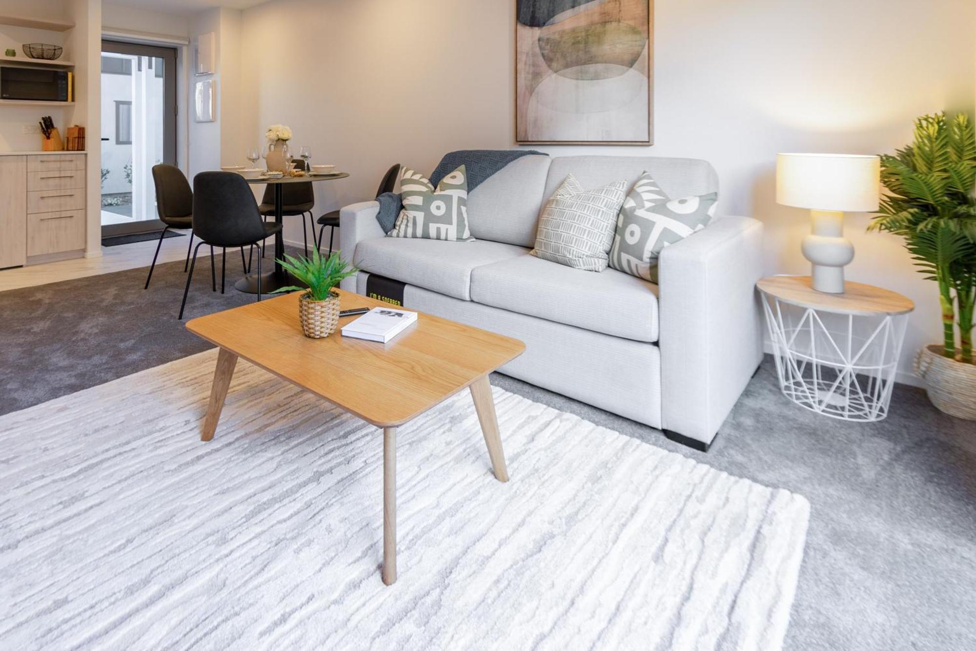 Urban Park Escape 2 Bed 2 Bath W/Carpark Apartment Крайстчърч Екстериор снимка